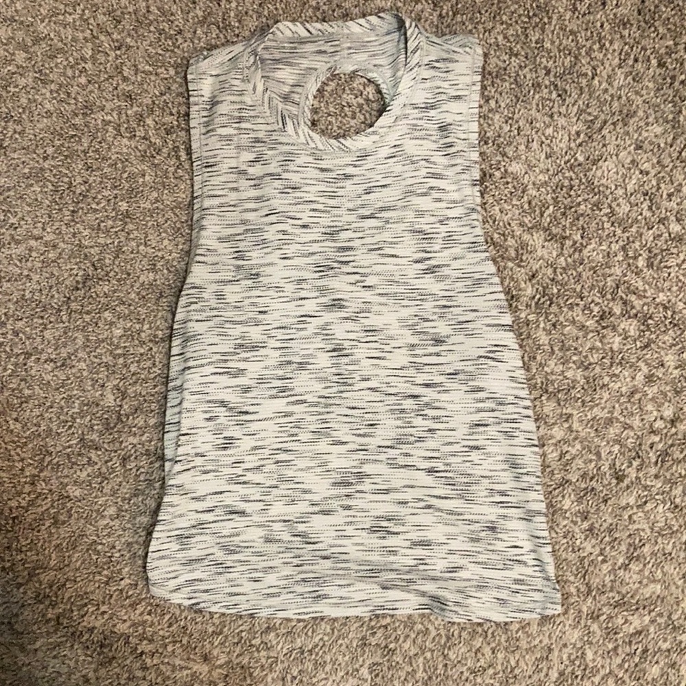 Lululemon Cross Back Tank Size 6